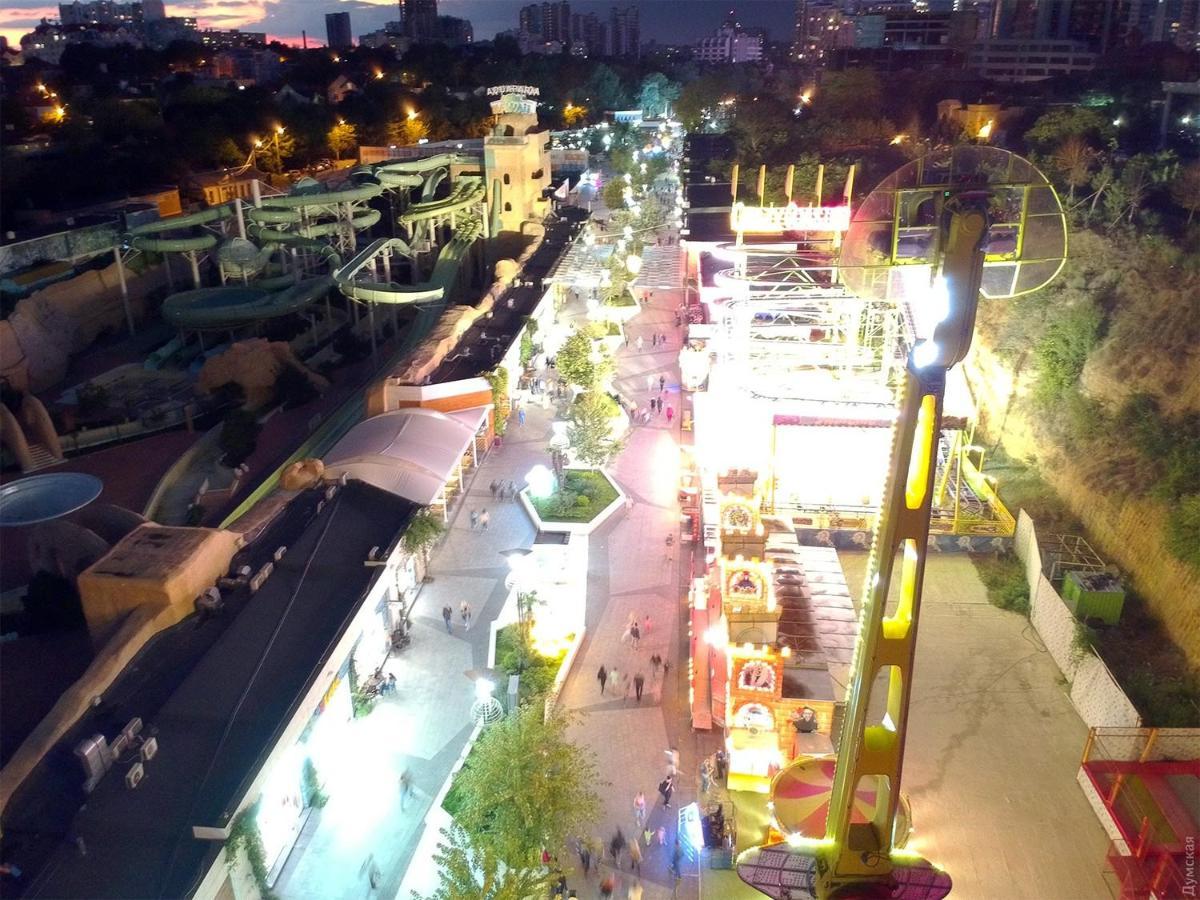 Большая Двухкомнатная Квартира В Центре Аркадии! Odessa Exteriör bild